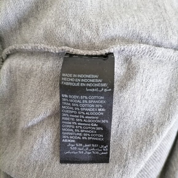 Chico's Zenergy Womens Gray High Waist Elastic Waist Crop Trouser Pants Size 16 - Picture 6 of 6